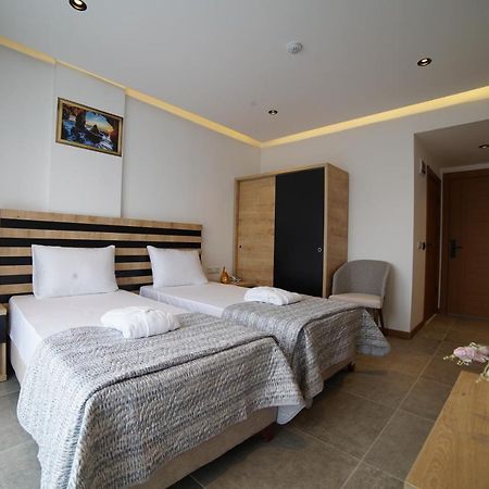 Sahin Termal Otel Ve Spa Ortaca (Kutahya) Exterior foto